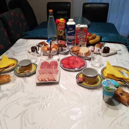 Ćuprija Sunce Bed & Breakfast エクステリア 写真