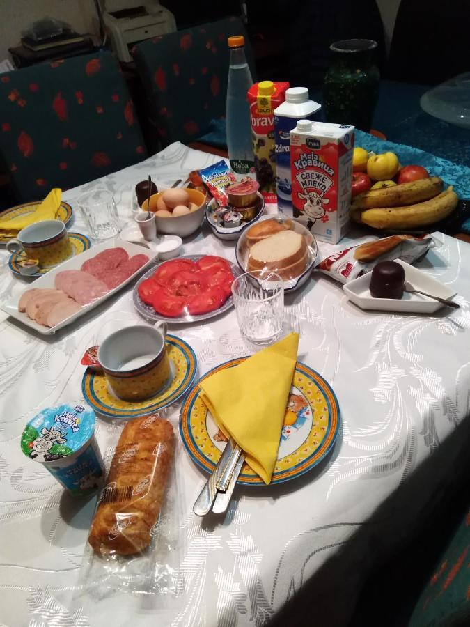 Ćuprija Sunce Bed & Breakfast エクステリア 写真